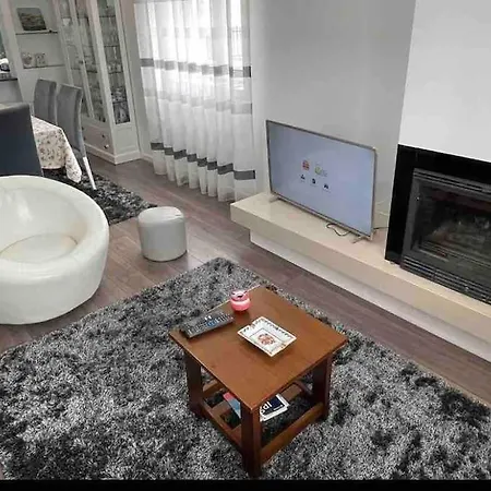 Moradia Alegre No Centro Da Da Tocha. * Tocha