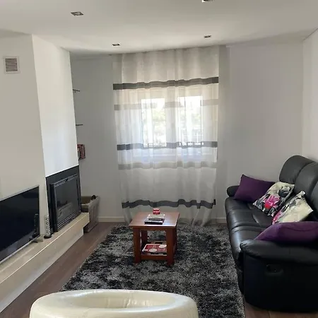 Holiday home Moradia Alegre No Centro Da Da Tocha. Tocha