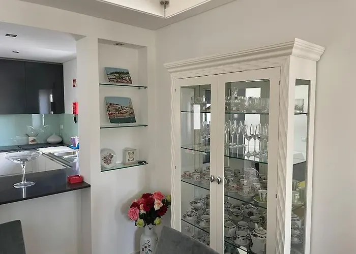 Holiday home Moradia Alegre No Centro Da Da Tocha. *