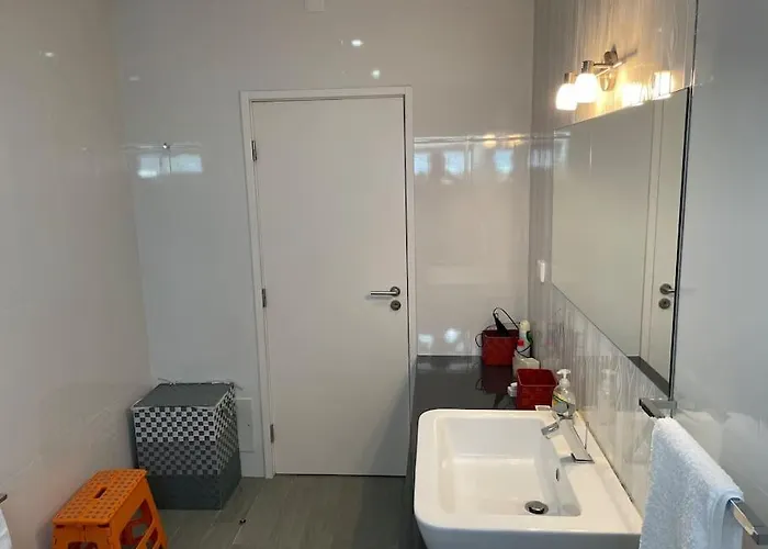 Moradia Alegre No Centro Da Da Tocha. * Tocha