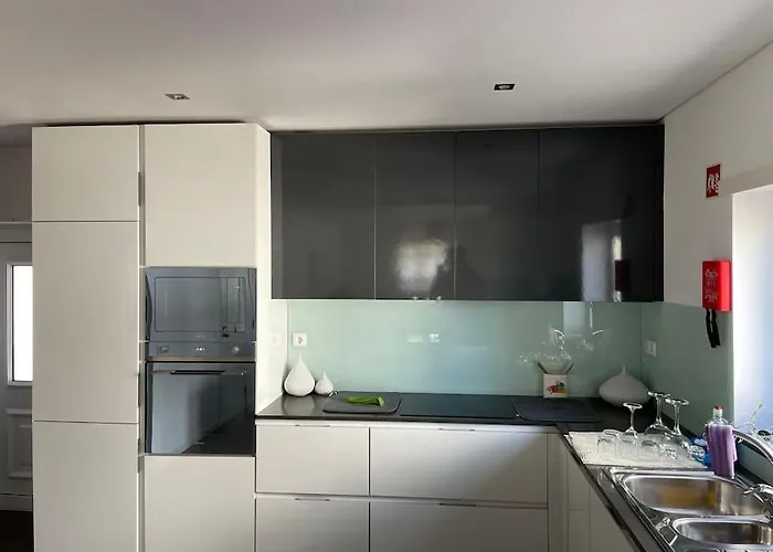 Holiday home Moradia Alegre No Centro Da Da Tocha. *