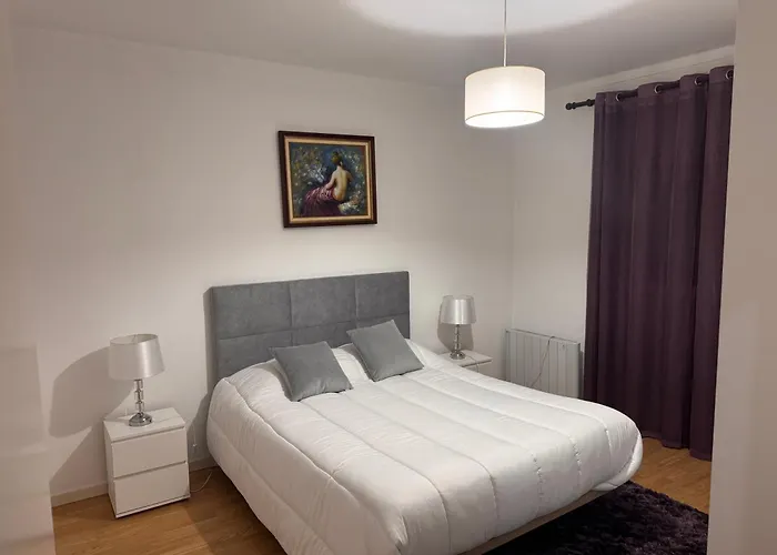 Moradia Alegre No Centro Da Da Tocha. * Tocha